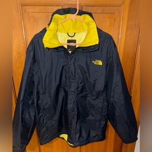 Men’s north face raincoat